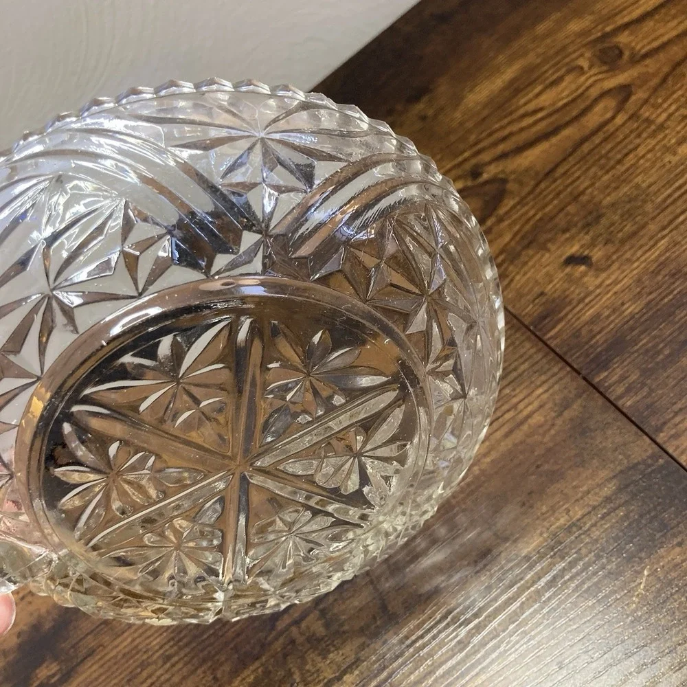 Pressed Glass Clear Handled Candy Dish Starburst Pattern Vtg